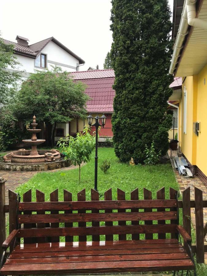 Вілла "Престиж" Appartement Truskavets Buitenkant foto